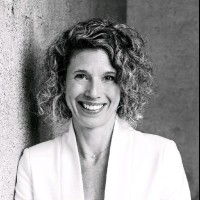 Nicole Stecher
