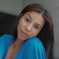 Kira Farias