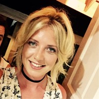 Laura Dicks