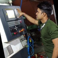 Manish Giri