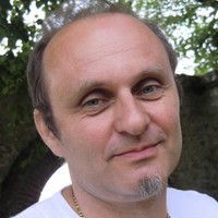 luc Luc PIANO TRIQUET