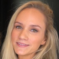 Clare MacAuslan