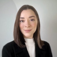 Katia Flores