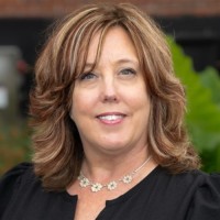 Rachel Atkinson- Leach ✔ Marketing Leader/Team Builder
