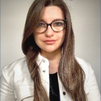 Ana Holguin