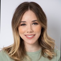 Nikki Dekker