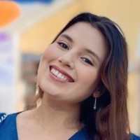 Lívia Veloso