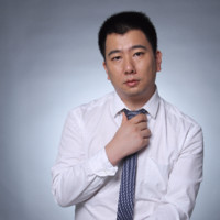 濮伟杰