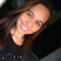 Evelyn Oliveira