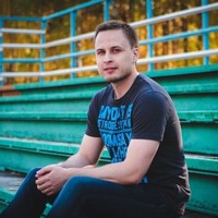 Денис Емельянов