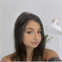 Julia Leal Gomes
