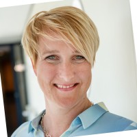 Simone van den Beukel