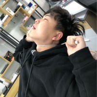何梅芳