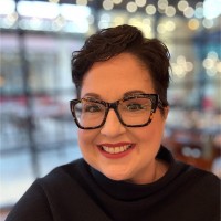 Lorna Schnauber