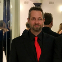 Christopher Leigh