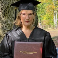 Lisa M. Seavey Cpt