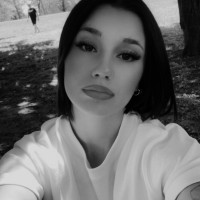 Leslie Virone