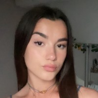 Lola Valembois