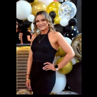 Samantha Hayes