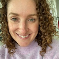 Veronica Lowe