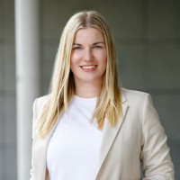 Julia Hess