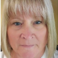 Shawna Holt