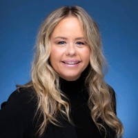 Nicole Volkomer