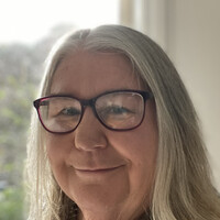Lynne Mccrae