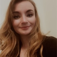 Zoe Follum