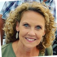 Joanne Bennett, CAMS, CAFP