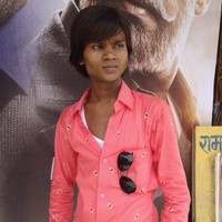 Aa Gaya Hero Shaan