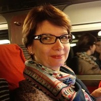 Valerie Dienst