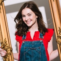 Zoë Bowen Smith