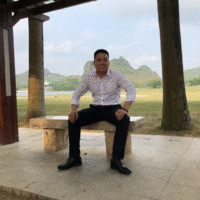 杨世伟