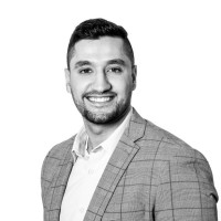 Kambez Niaz, Cpa, Ca, Cfp