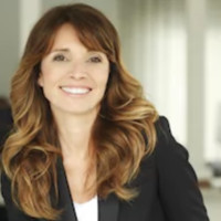 Mia G.