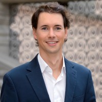 Dr. Matthias G. Ammann