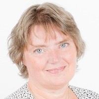 Helle Kallestrup