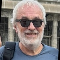 Roberto Mora