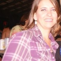 Angela Ribeiro