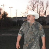 Robert Cavazos
