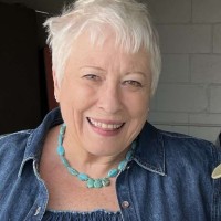 Lynn Reeves