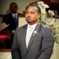 Carlos Hampton