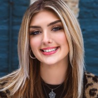 Mia Cole