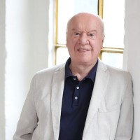 Dr. Dieter E. Jansen