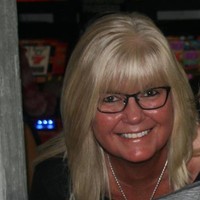 Dee Hewitt-Angelucci