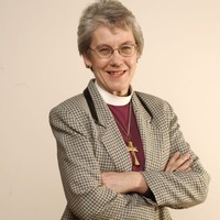 Linda Nicholls