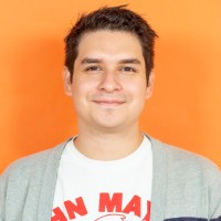 Alberto R.