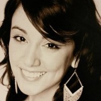 Angela Postigo