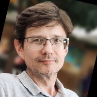 Éric DARROT